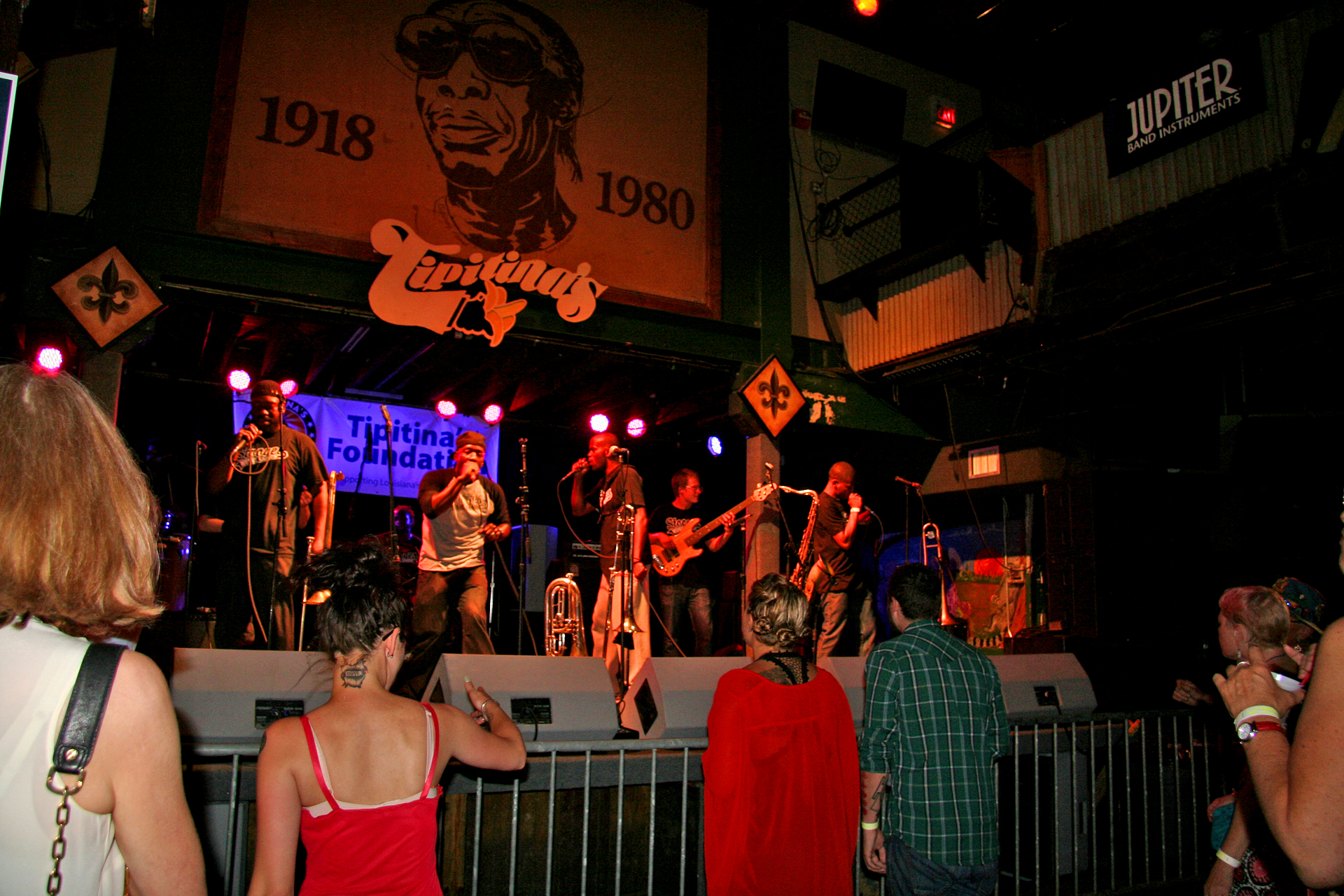 Die legendäre Stooges Brass Band live auf der Bühne